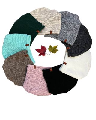 Stylová zimní čepice Dodejte svému zimnímu outfitu šmrnc! Tato hebká a hřejivá čepice je ideálním doplňkem do chladných...